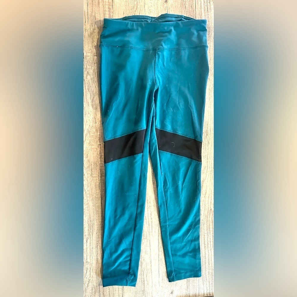 Avia Blue and Black Leggings Size Medium
